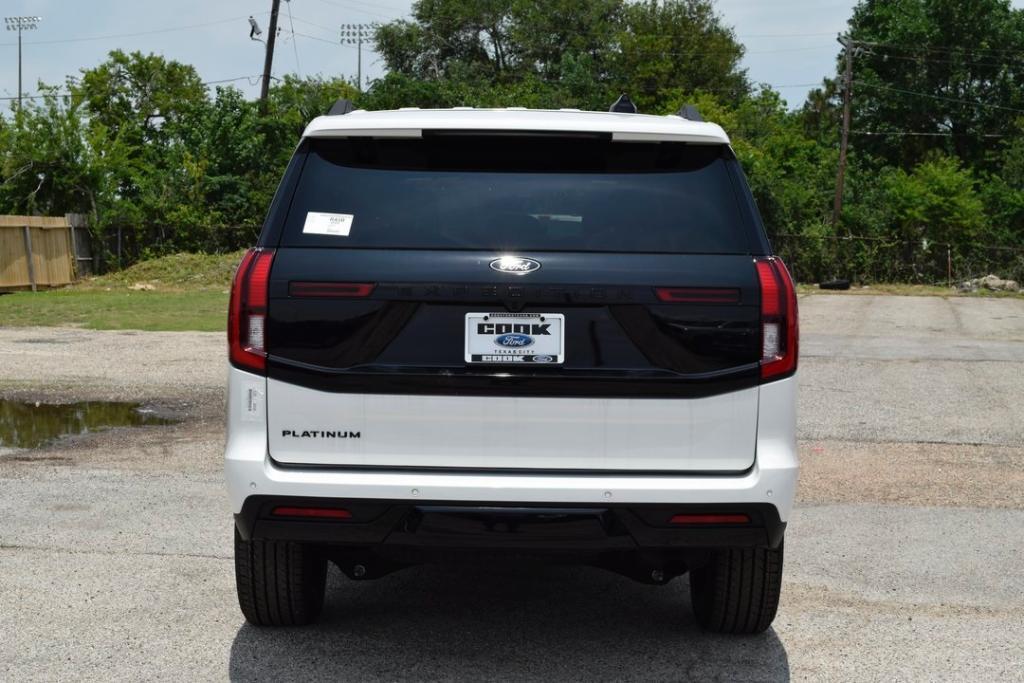 new 2025 Ford Expedition car, priced at $84,060