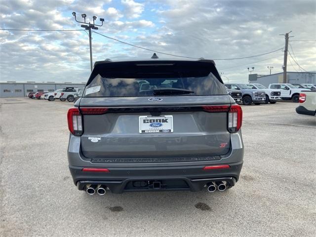 new 2025 Ford Explorer car, priced at $55,699