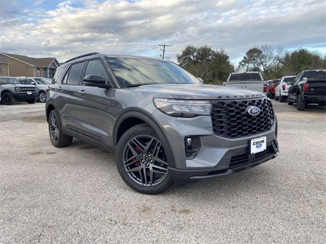 new 2025 Ford Explorer car, priced at $55,699