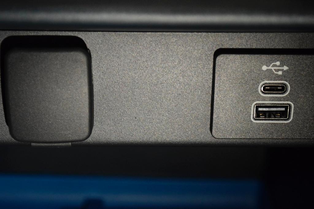 new 2025 Ford Maverick car, priced at $28,543