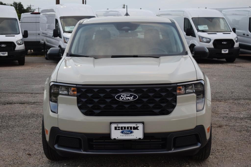 new 2025 Ford Maverick car, priced at $28,543