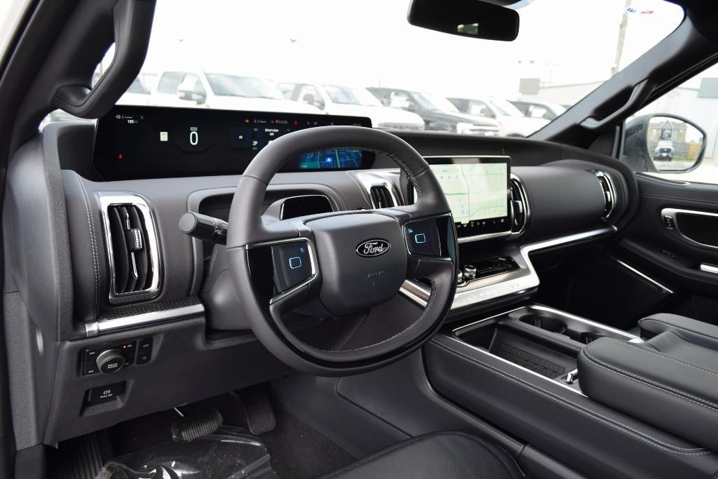 new 2025 Ford Expedition car, priced at $80,339