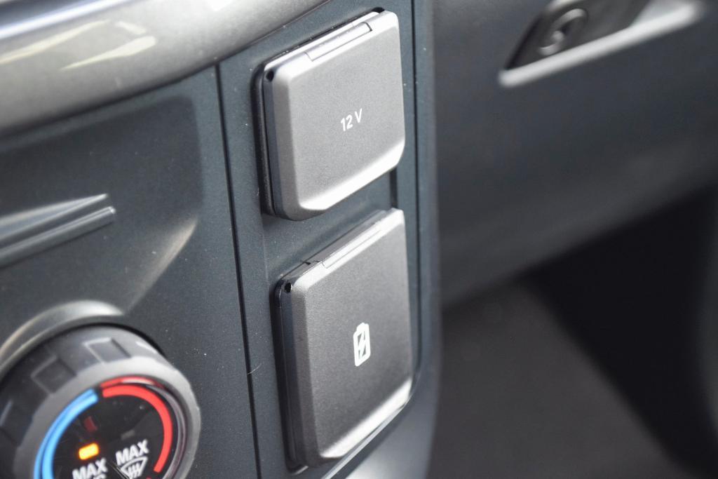new 2025 Ford F-150 car, priced at $43,586