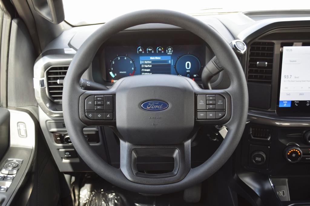new 2025 Ford F-150 car, priced at $43,586