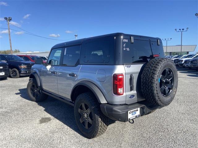 new 2024 Ford Bronco car, priced at $46,456