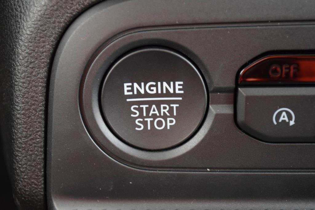 new 2025 Ford Bronco Sport car, priced at $35,332