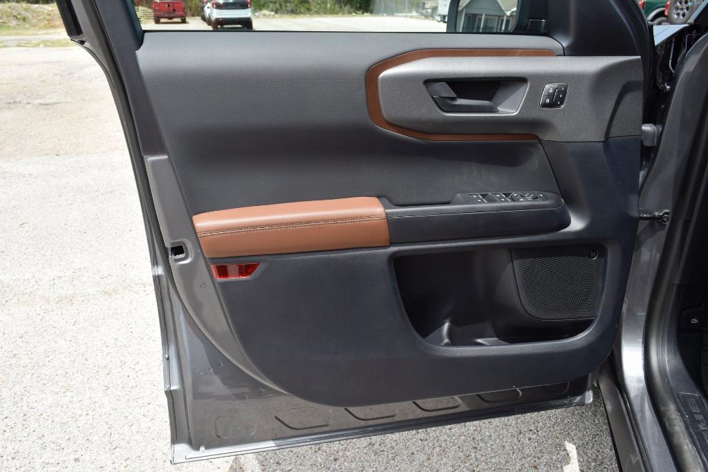 new 2025 Ford Bronco Sport car, priced at $35,332