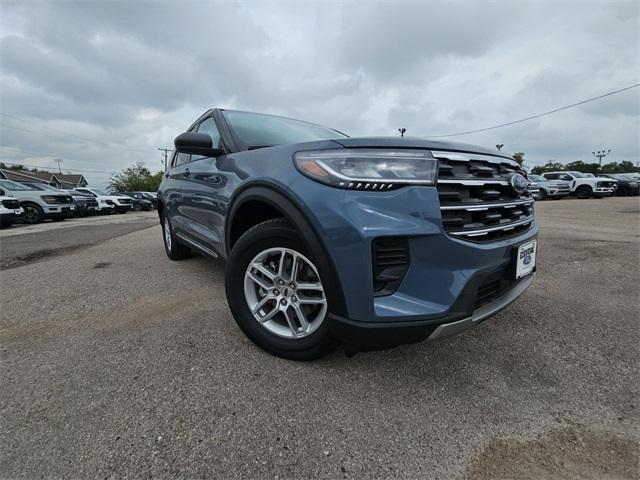 new 2025 Ford Explorer car, priced at $37,736