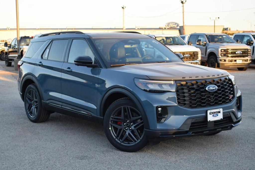 new 2025 Ford Explorer car, priced at $55,243