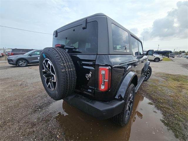 new 2024 Ford Bronco car, priced at $49,225