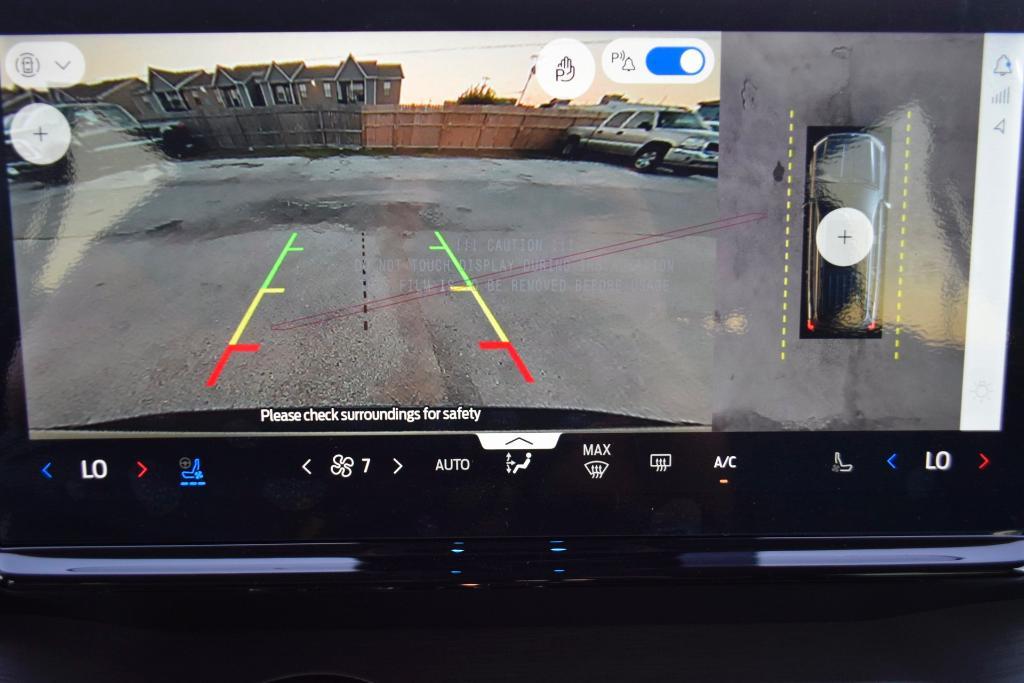 new 2025 Ford Expedition car, priced at $75,059