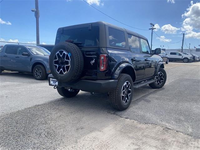 new 2024 Ford Bronco car, priced at $46,588