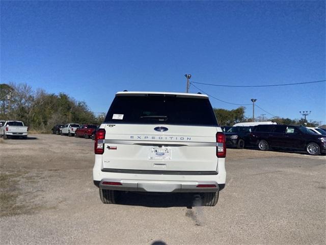 new 2024 Ford Expedition car, priced at $56,275