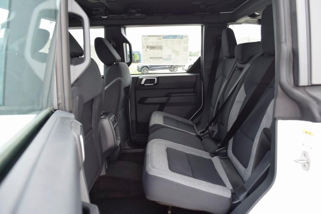 new 2025 Ford Bronco car, priced at $39,653