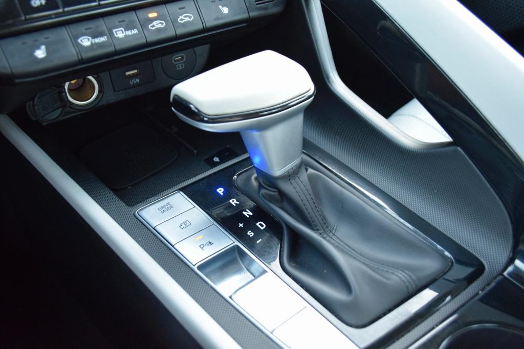 used 2024 Hyundai Elantra car, priced at $21,783