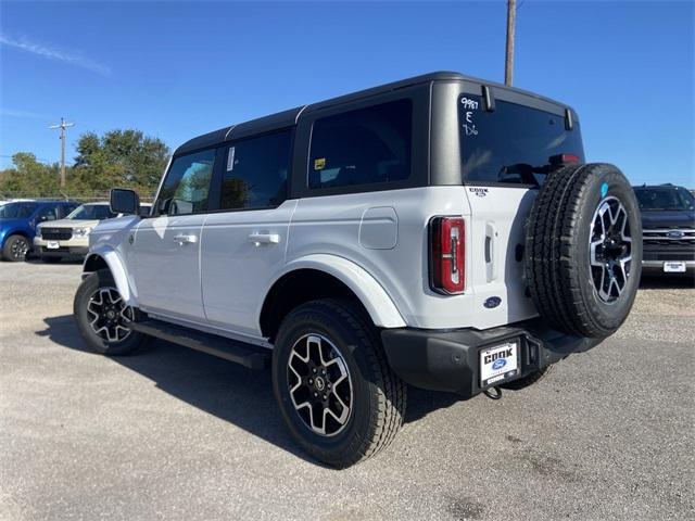 new 2024 Ford Bronco car, priced at $50,883