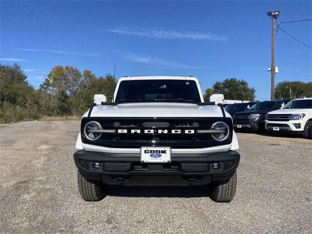 new 2024 Ford Bronco car, priced at $50,883