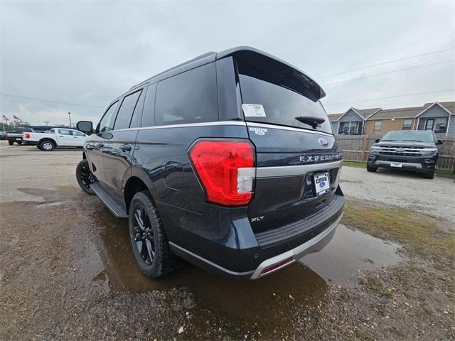 new 2024 Ford Expedition car, priced at $53,676