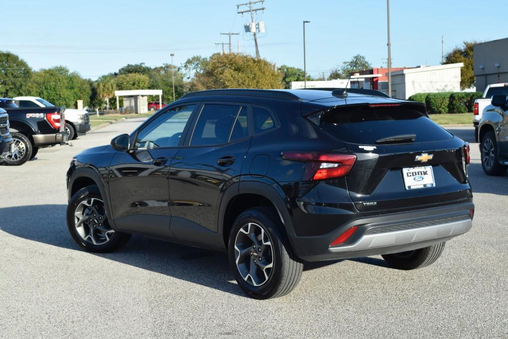 used 2025 Chevrolet Trax car, priced at $21,783