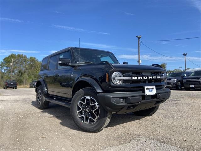 new 2024 Ford Bronco car, priced at $49,778