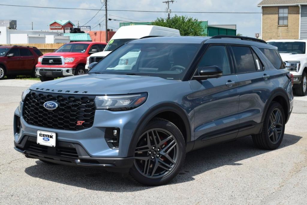 new 2025 Ford Explorer car, priced at $53,517