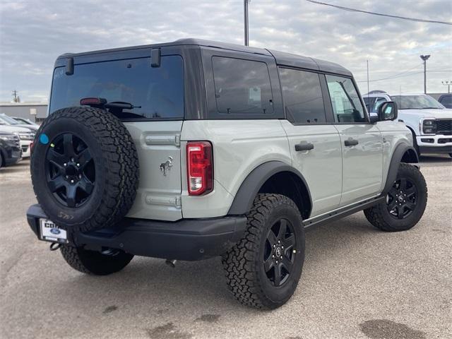 new 2024 Ford Bronco car, priced at $46,724