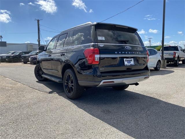 new 2024 Ford Expedition car, priced at $53,240