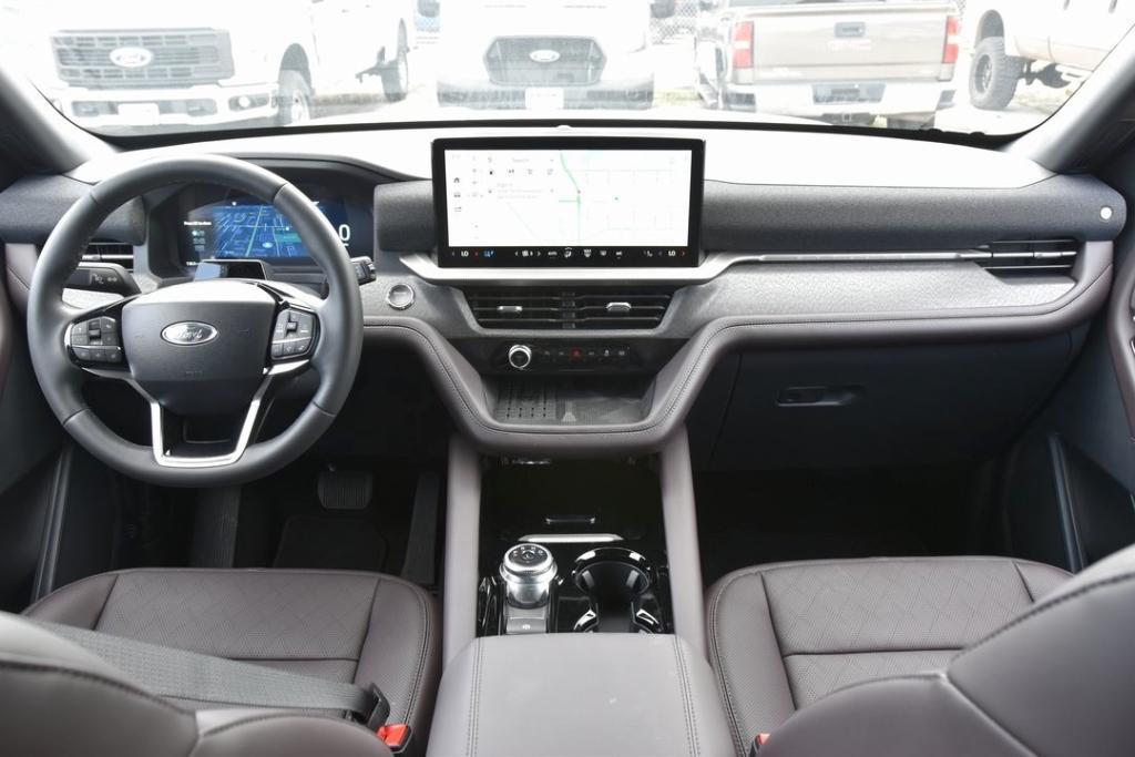 new 2025 Ford Explorer car, priced at $50,815