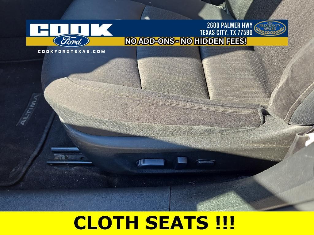used 2023 Nissan Altima car, priced at $18,989