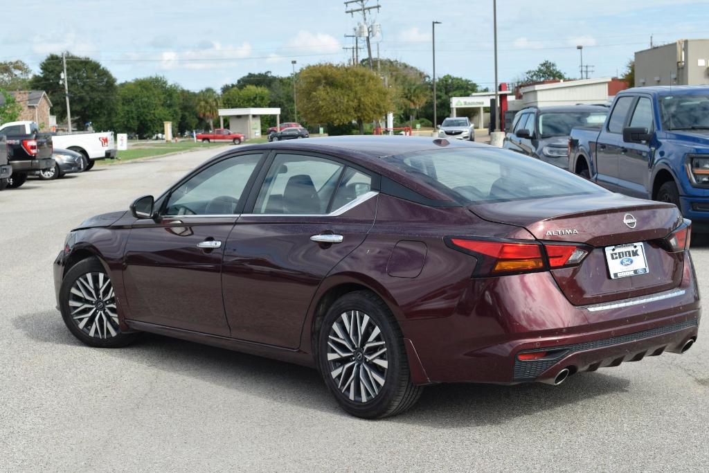 used 2023 Nissan Altima car, priced at $18,489