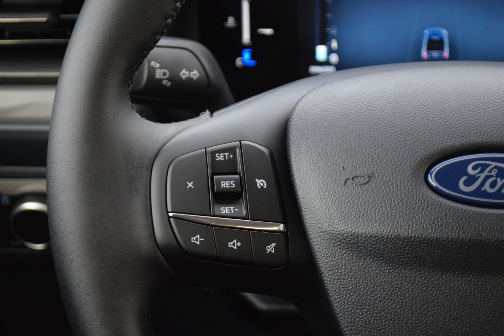 new 2025 Ford Maverick car, priced at $32,575