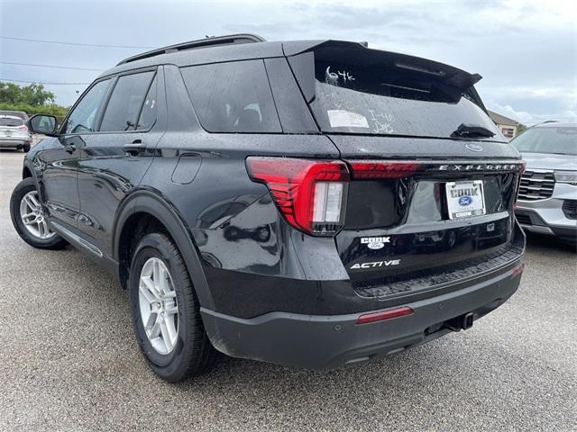 new 2025 Ford Explorer car, priced at $35,302