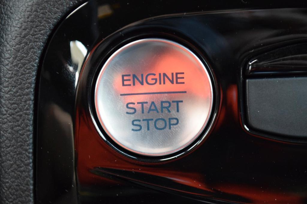 new 2025 Ford Escape car, priced at $32,027