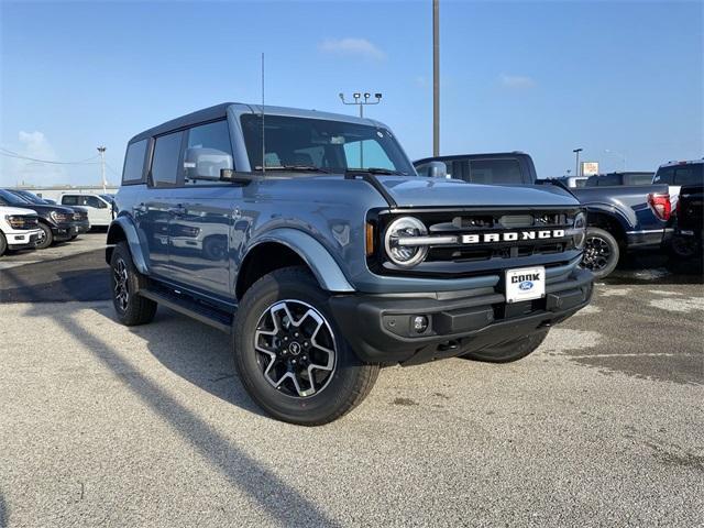 new 2024 Ford Bronco car, priced at $50,683