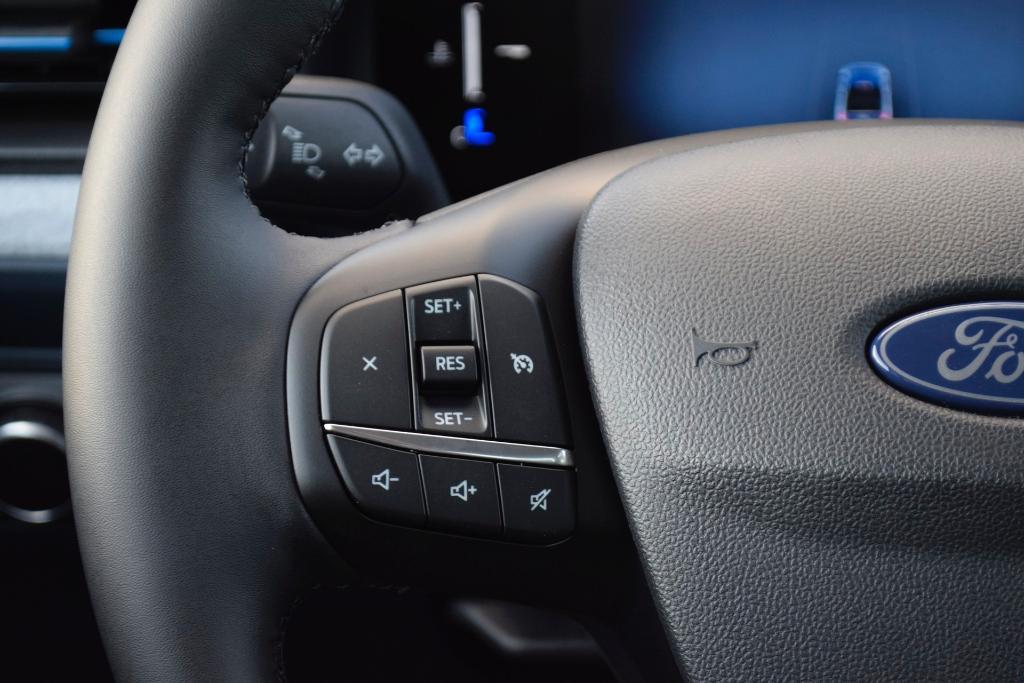 new 2025 Ford Maverick car, priced at $32,347