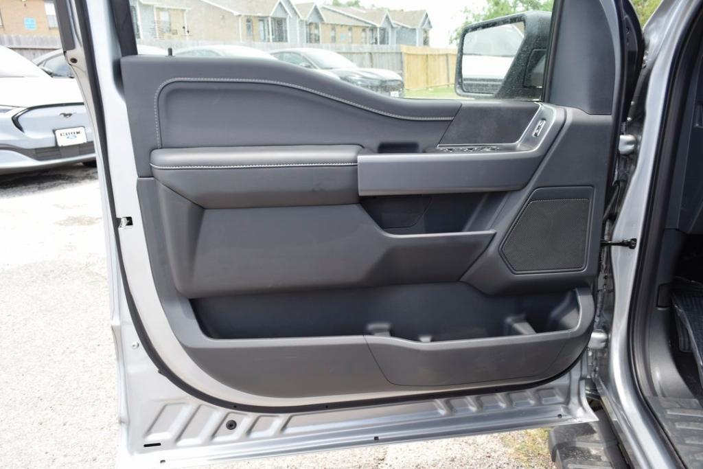 new 2025 Ford F-150 car, priced at $47,212