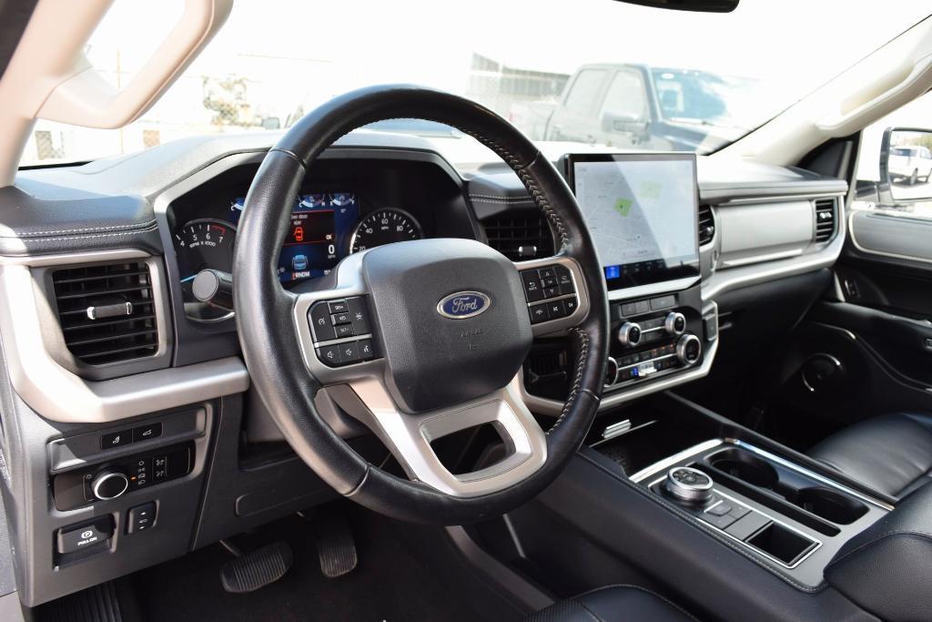 used 2024 Ford Expedition car, priced at $38,789
