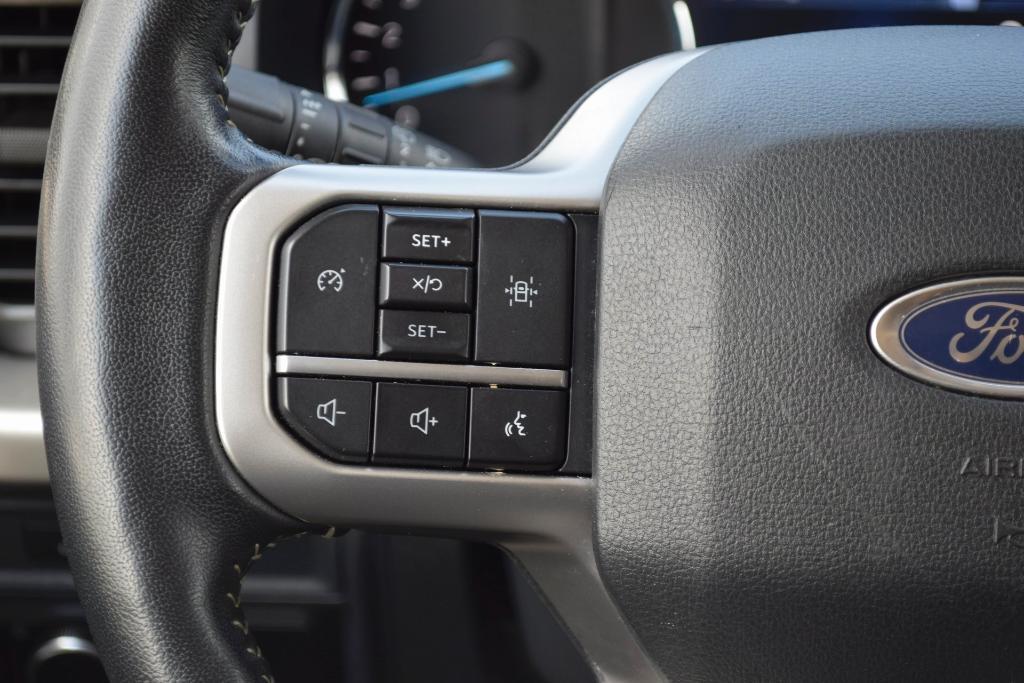 used 2024 Ford Expedition car, priced at $38,789