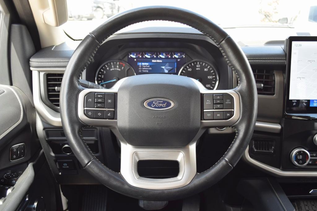 used 2024 Ford Expedition car, priced at $38,789
