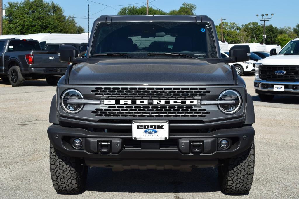 new 2025 Ford Bronco car, priced at $55,071