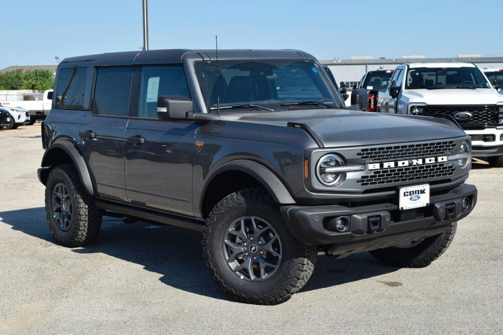 new 2025 Ford Bronco car, priced at $55,071