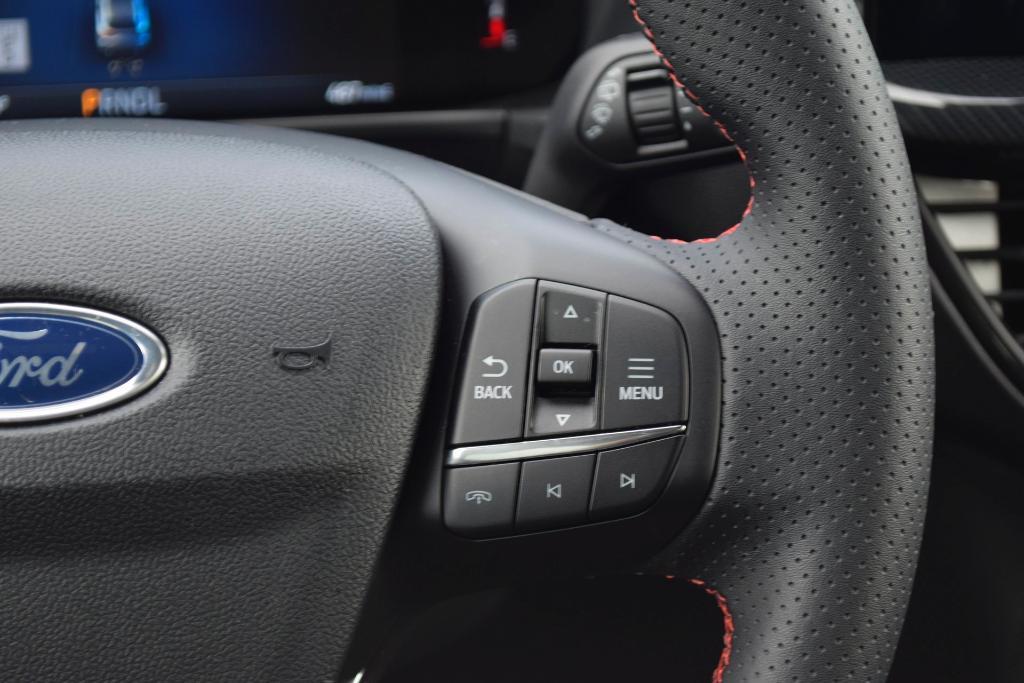 new 2025 Ford Escape car, priced at $25,799