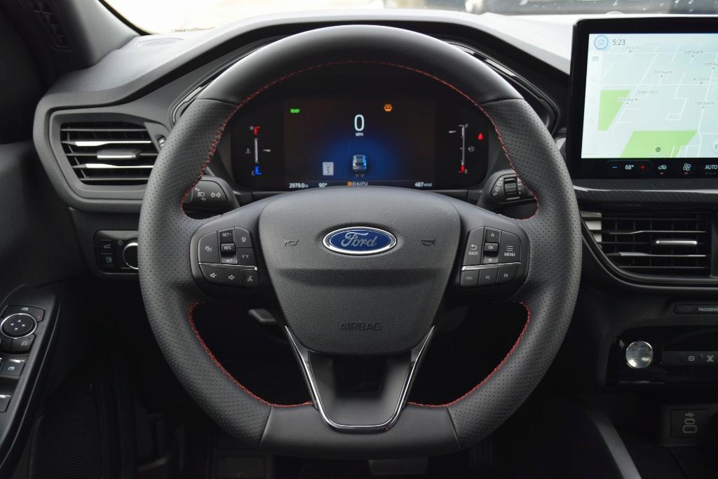 new 2025 Ford Escape car, priced at $25,799