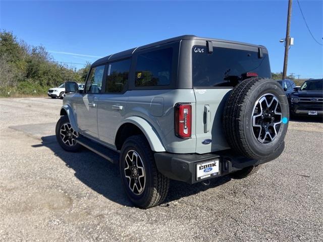 new 2024 Ford Bronco car, priced at $47,906