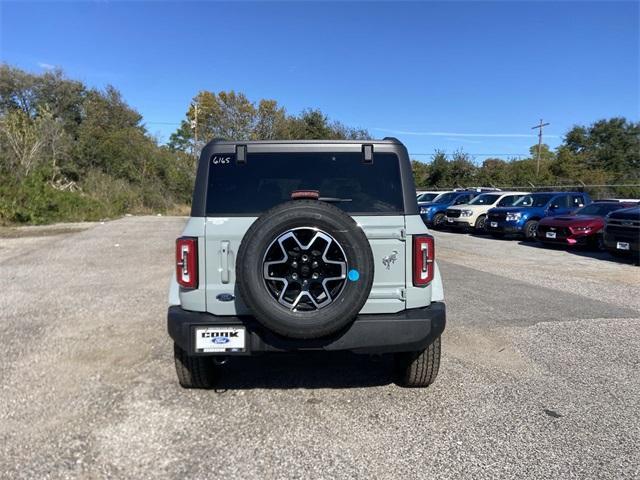 new 2024 Ford Bronco car, priced at $47,906