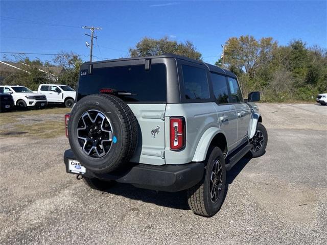 new 2024 Ford Bronco car, priced at $47,906