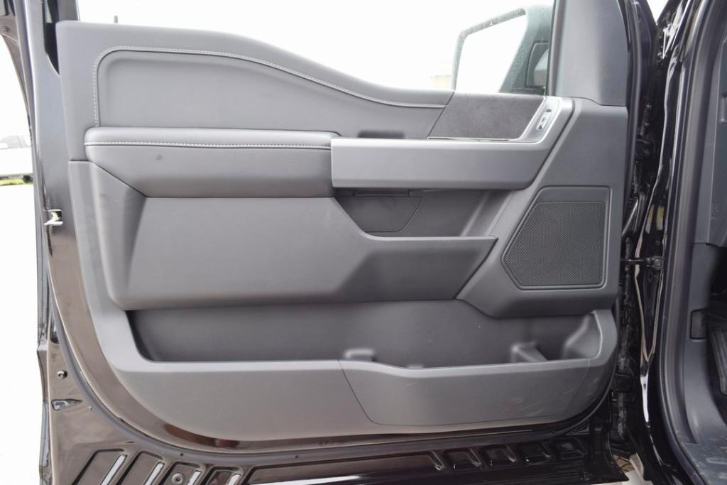 new 2025 Ford F-150 car, priced at $55,984