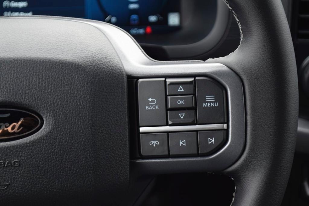 new 2025 Ford F-150 car, priced at $55,984