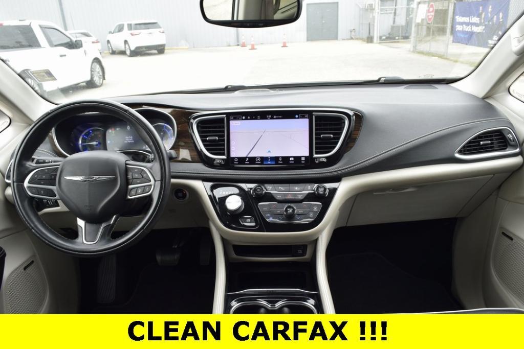 used 2022 Chrysler Pacifica Hybrid car, priced at $23,989