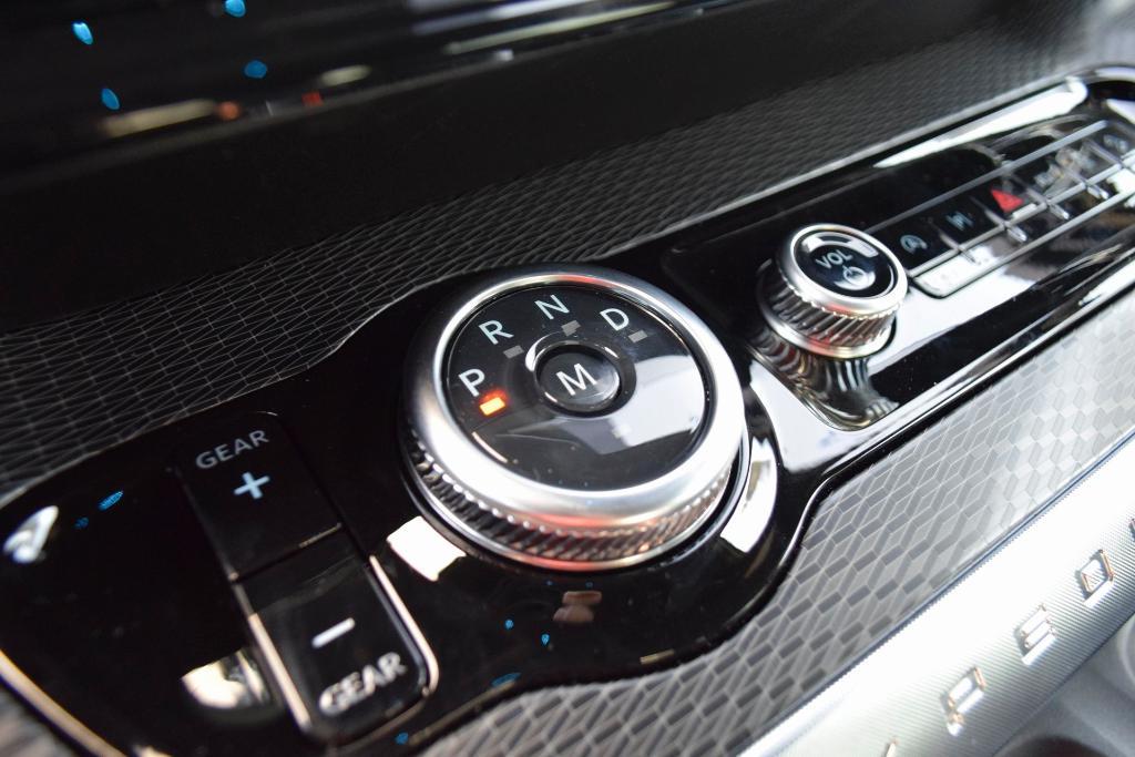 new 2025 Ford Expedition car, priced at $79,604